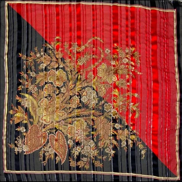 Valentino scarf - Picture 2 of 7